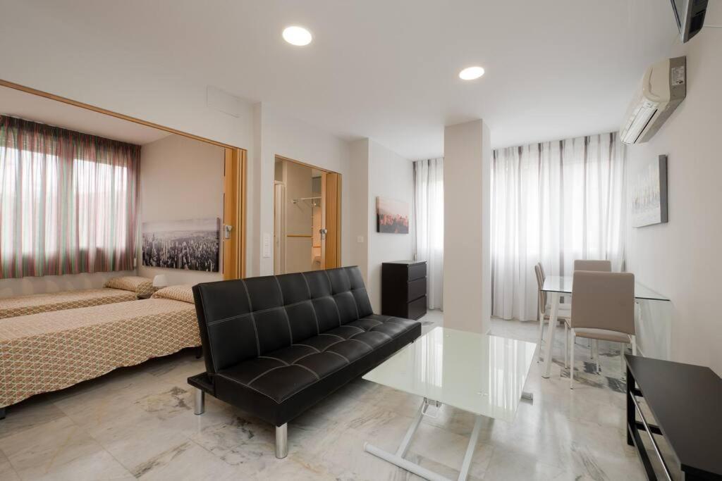 Precioso Y Acogedor Apartamento En Granada Exterior photo